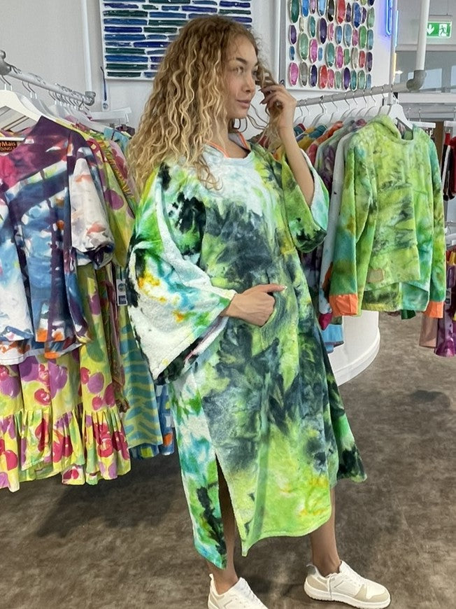 Ice-Dyed Swim Poncho / Swimrobe