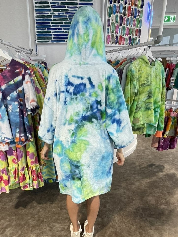 Ice-Dyed Swim Poncho / Swimrobe
