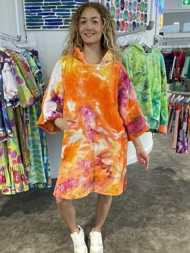 Ice-Dyed Swim Poncho / Swimrobe